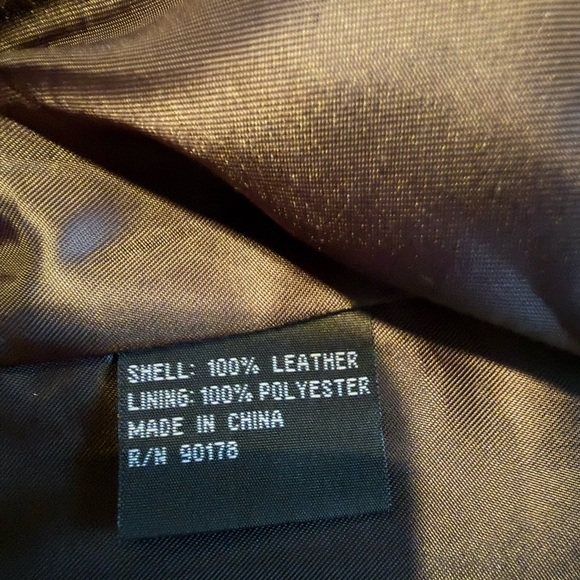 Chic Black Chevron Leather Jacket - Picture 8 of 9